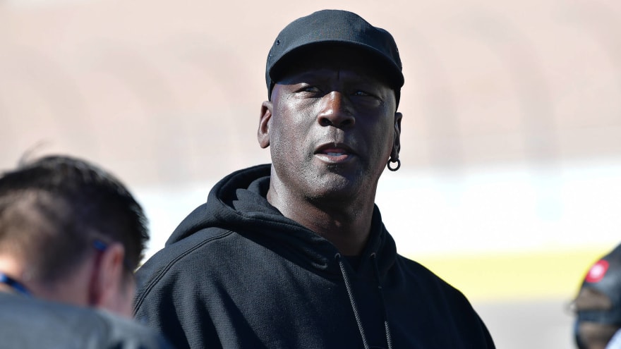Michael Jordan Wasn’t Surprised Pistons Walked Off Court Without Shaking Bulls Hands After Getting Swept In ’91 Conference Finals: ‘They Didn’t Have To Shake My Hand To Know We Just Whipped They A*s’