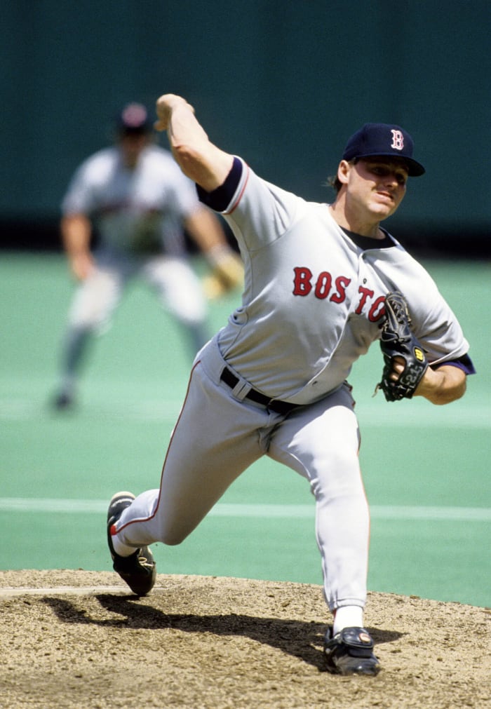 Roger Clemens (139.2 WAR)